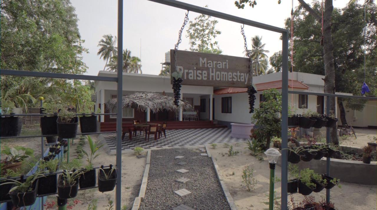 Marari Praise Beach Front Homestay Mararikulam Exterior photo