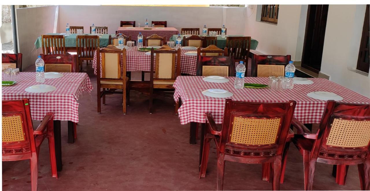 Marari Praise Beach Front Homestay Mararikulam Exterior photo